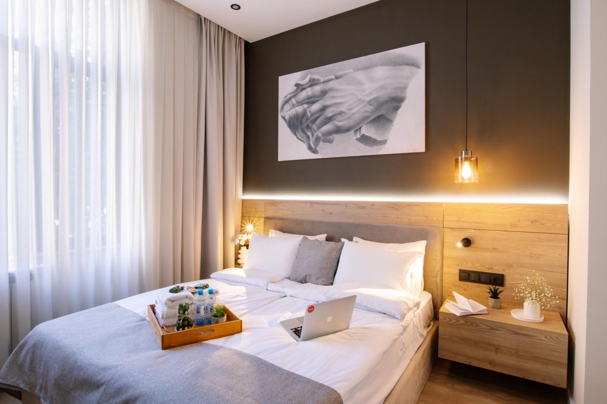 Hotelise L Illusion Apartment *